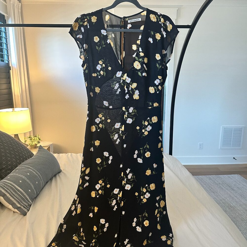 Reformation Wellfleet V Neck Open Back Black Floral Dress in Piazza, size 12